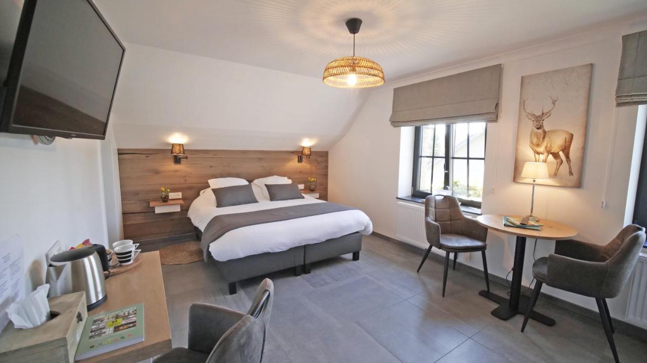 Auberge La Hutte Lurette Paliseul Buitenkant foto