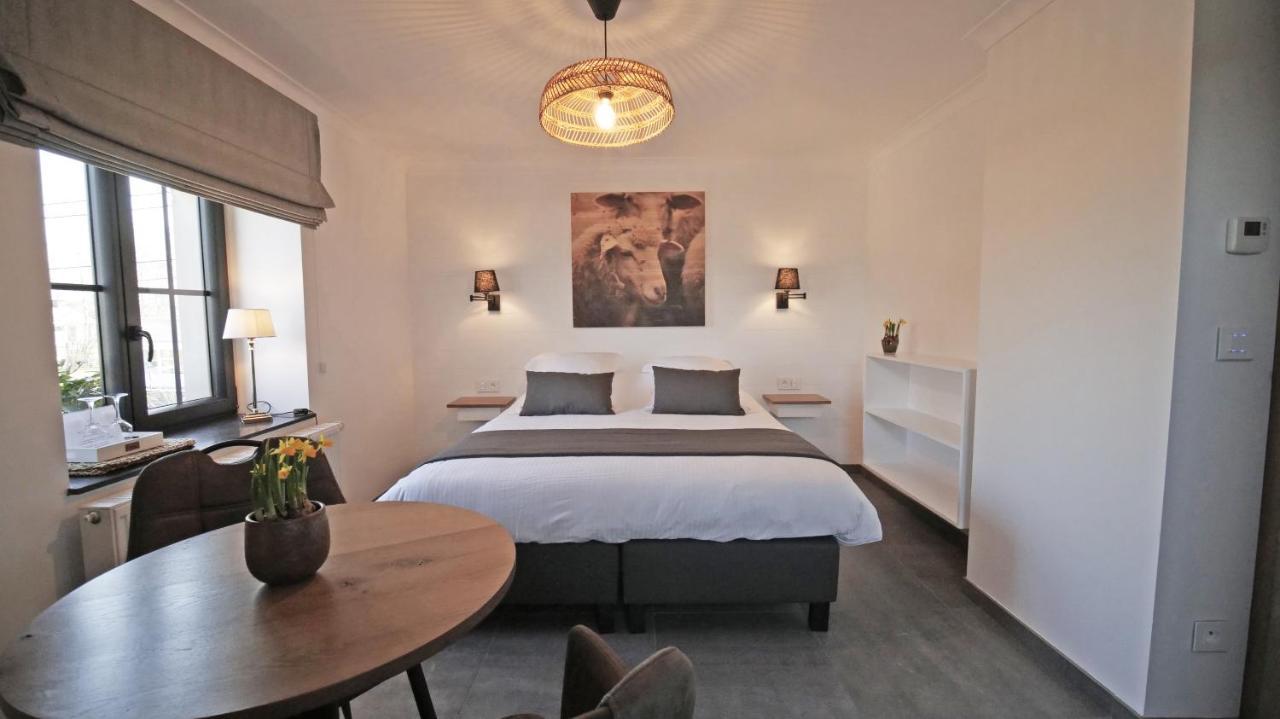 Auberge La Hutte Lurette Paliseul Buitenkant foto