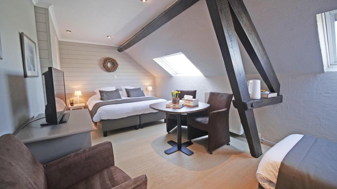 Auberge La Hutte Lurette Paliseul Buitenkant foto